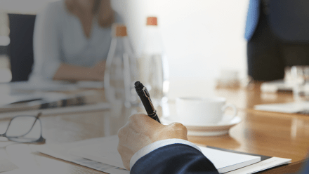 Revision og regnskab